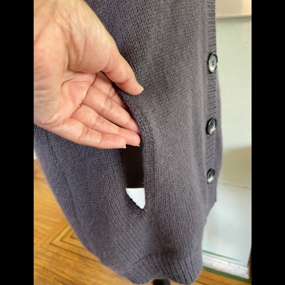 CLUB MONACO  Sweater Cape - Picture 6 of 11